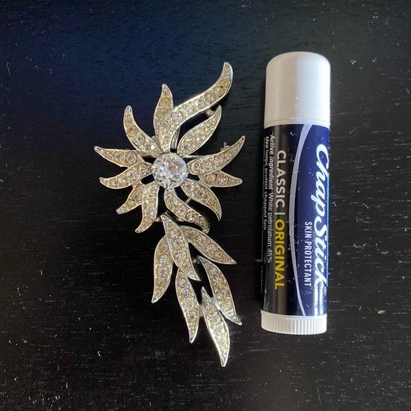 Vintage Signed Sarah Coventry Dangle Brooch/Pendant - circa late 60’s-70’s - Picture 2 of 4